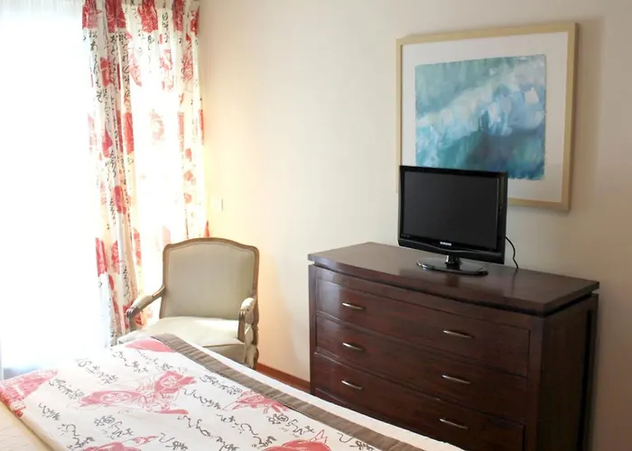 Luxury In + Pool 빌라 아데제