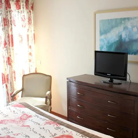 Luxury In + Pool וילה אדחה